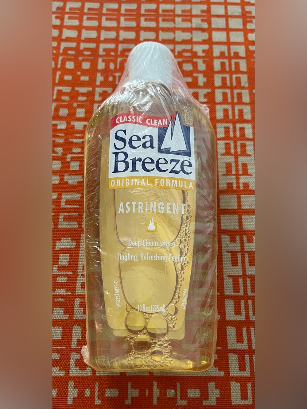 Sea Breeze Astringent Original Formula - Yellow Clear Bottle